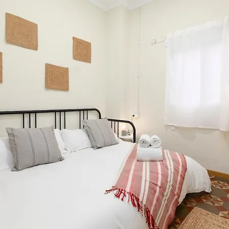 公寓 Hogar Tradicional Con Balcon Cerca De La Playa *