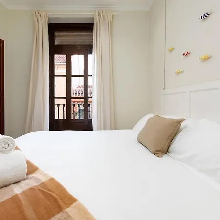Hogar Tradicional Con Balcon Cerca De La Playa Lejlighed *